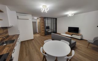 Studio, 49mp, parcare, boxă, Zona Central - Poză 1