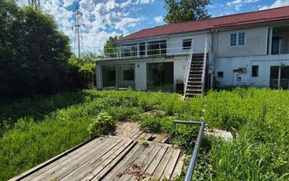 Vilă cu deschidere la lac I  Piscină proprie și acces rapid către București* - Poză 18