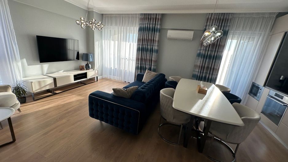 Apartament cu 3 camere - Poză 2