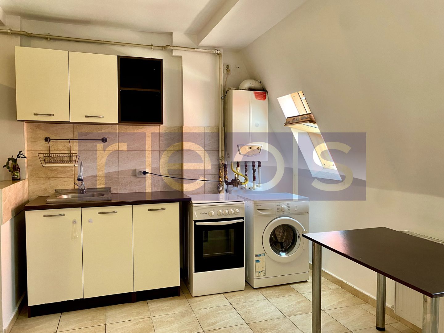 DE VANZARE GARSONIERA 43MP | CENTRALA PROPRIE | BLOC 2012 | PARC SEBASTIAN - Poză 7