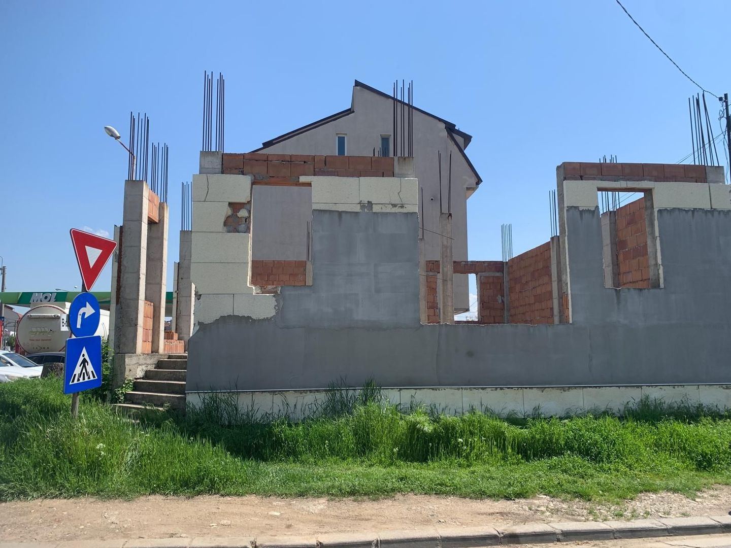 Imobil in constructie D+P+2E pe Rebreanu - Poză 7