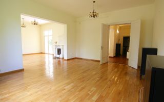 Casa individuala situata la 2 minute de Parcul Engels ! - Poză 24