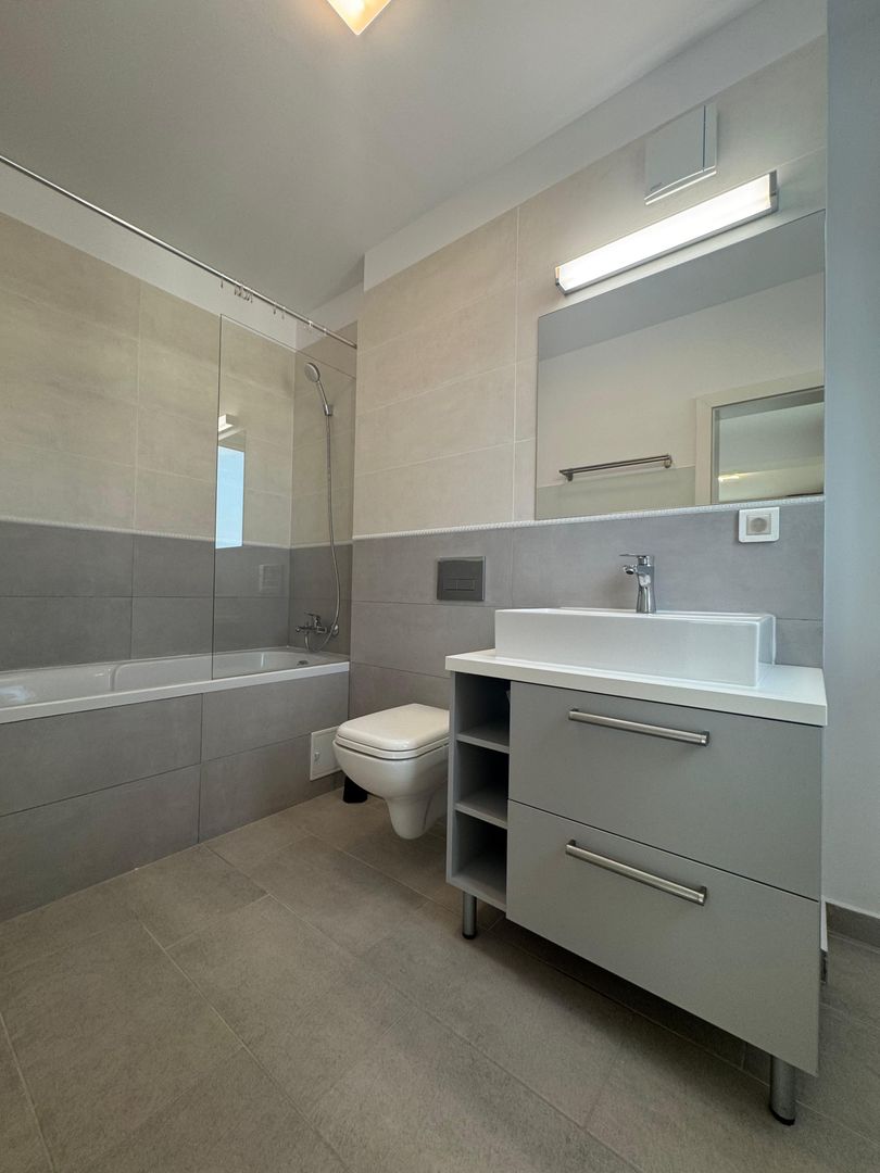 Apartament 3 camere, parcare subterana - Poză 13