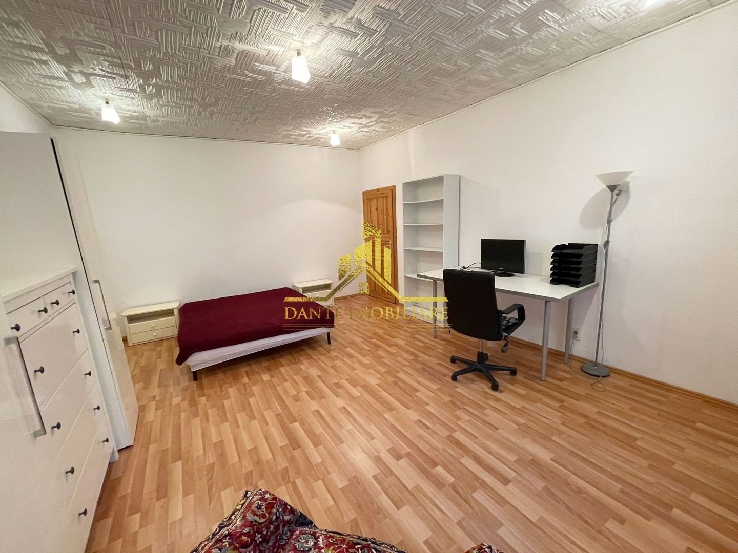 2 camere, semidecomandat, mobilat modern, ULTRACENTRAL, zona Motilor - Poză 1