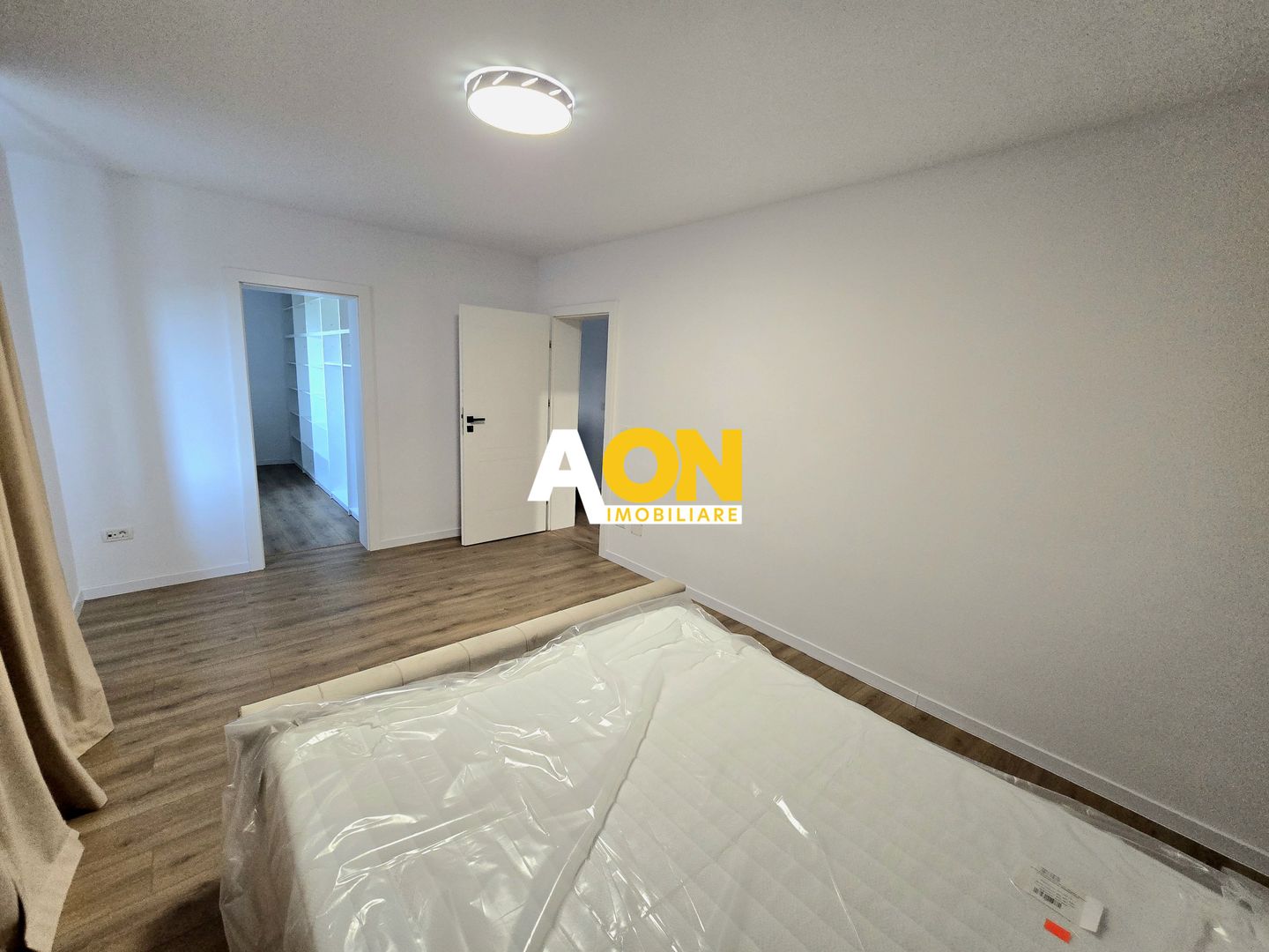 Casă de tip Înșiruit, Prima Închiriere, Zona Alba - Micești - Poză 8