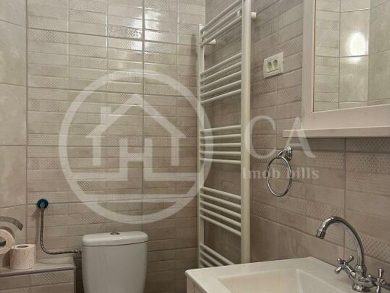 Apartament lux cu 3 camere de inchiriat zona Republicii Oradea - Poză 10