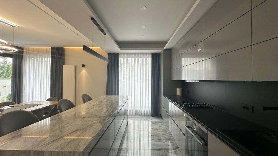 Vila individuala de lux 5 dormitoare - De închiriat - Poză 16