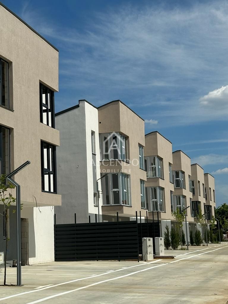 Casa noua insiruita 4 camere Chiajna, 142 mp, 2 parcari, curte - Poză 10