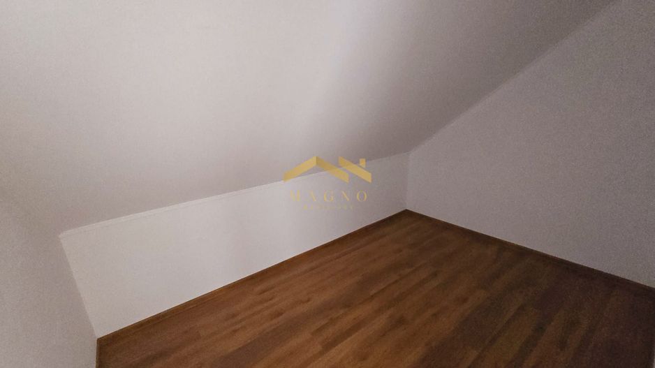 VILA P+M NOUA DE VANZARE IN LIPOVA BAI - Poză 18