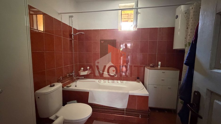 Casă +  teren 1.514 mp în Ianova | 4 camere | 2 băi - Poză 11