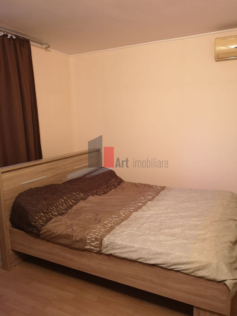 Apartament 3 camere de vanzare zona Pantelimon-Bulevardul Chisinau - Poză 4