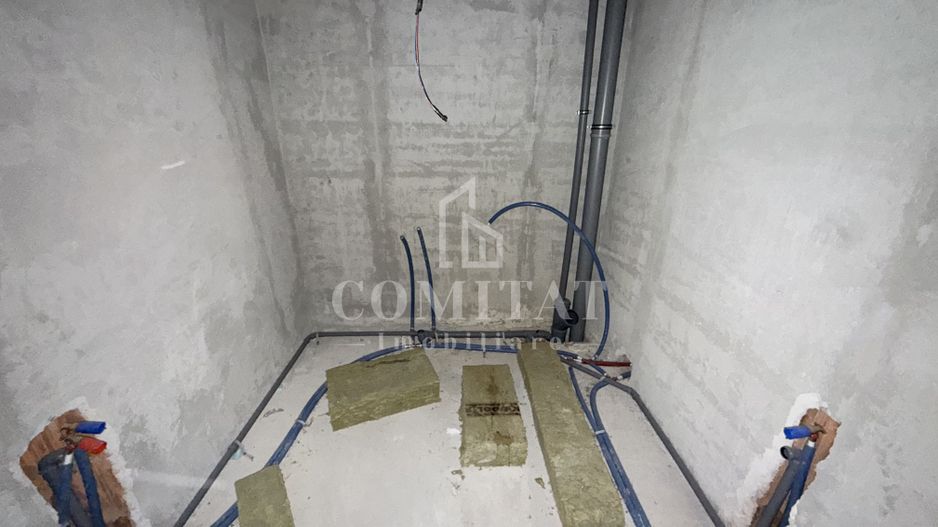 Apartament generos cu 4 camere | 100 mp | Europa - Poză 12