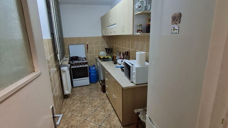 Apartament 2 camere Decebal - Poză 3