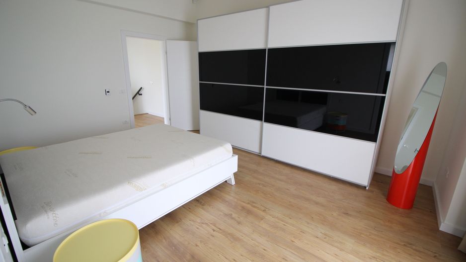 Casa de inchiriat - Poză 20