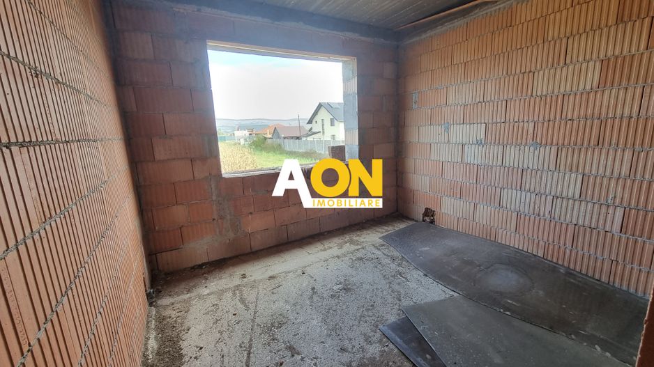 Casa la rosu,2100 mp teren,zona Micesti - Poză 11