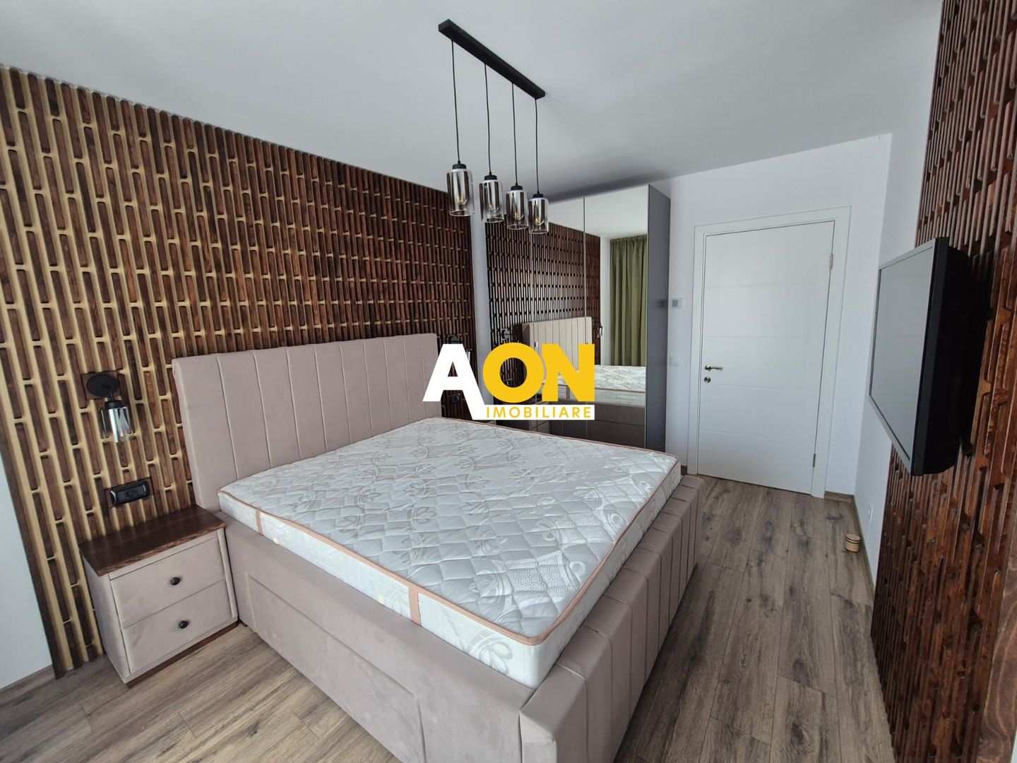 Apartament 2 Camere, Bloc Nou, Ultrafinisat, Zona Cetate - Poză 5