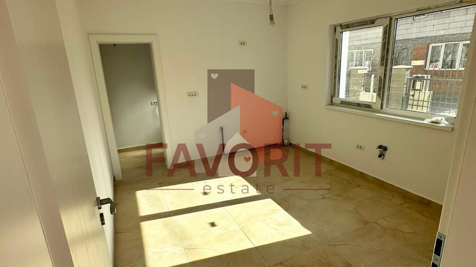Duplex despartit prin camera tehnica | 4 camere | Toate utilitatile | - Poză 9