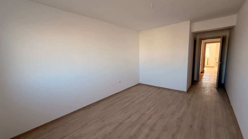 AP. 3 CAMERE, BLOC NOU, CENTRALA PROPRIE,BUCATARIE INCHISA,COMISION 0% - Poză 9