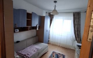 Se vinde apartament 3 camere/ultracentral/Focsani - Poză 3