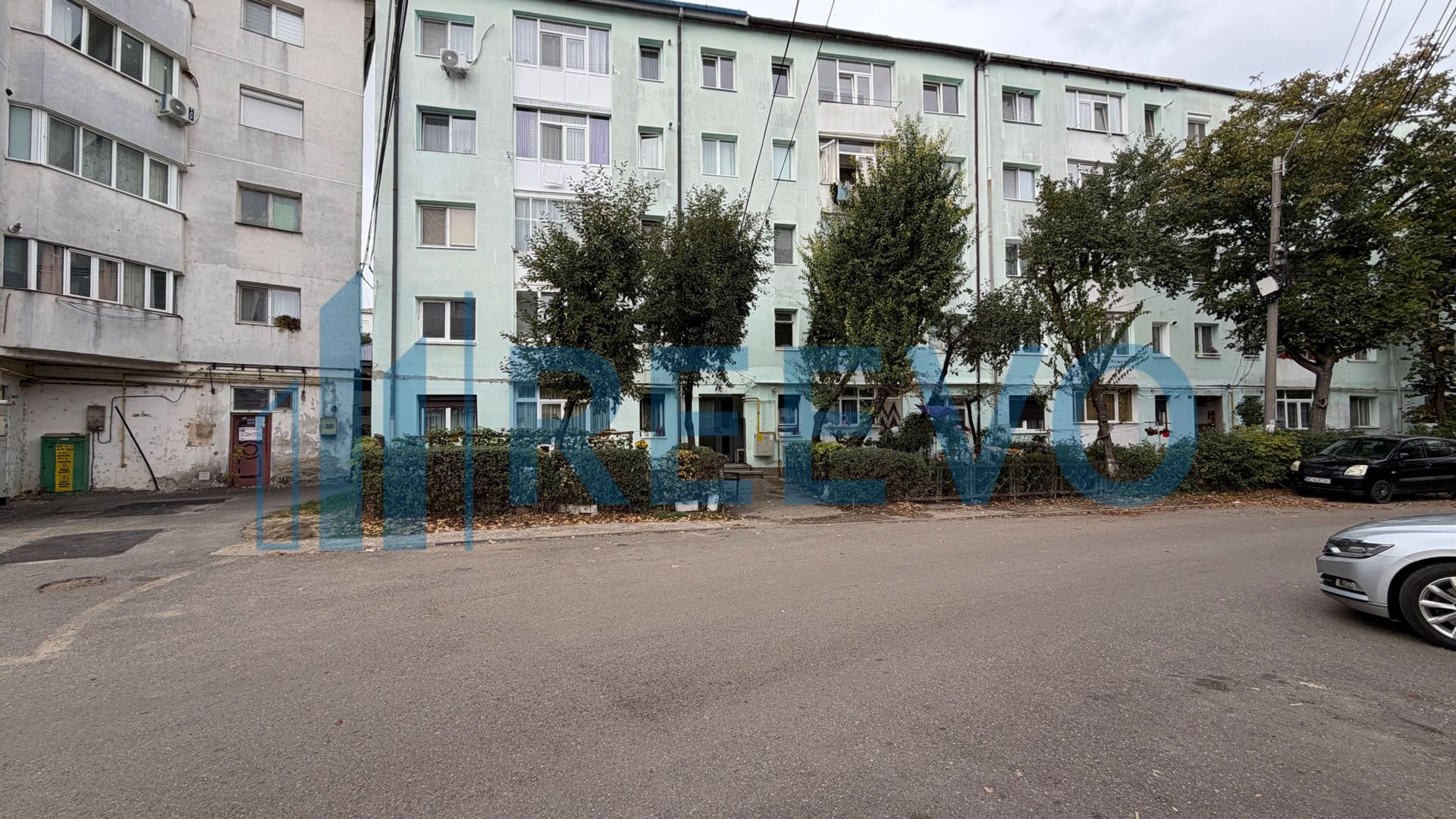 Apartament 3 camere Milcov - Poză 14