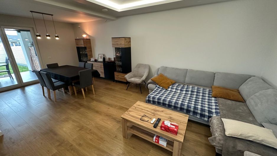 Duplex deosebit cu garaj și subsol - Poză 9