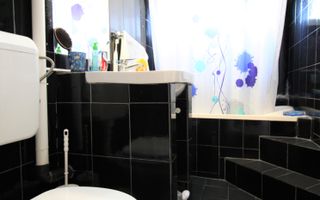 3 camere, clima, bloc anvelopat, Str. Cosminului - Girocului. - Poză 24