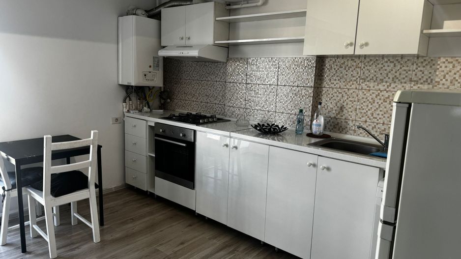 Apartament cu doua camere, Aparatorii Patriei, 92.600€ - Poză 3
