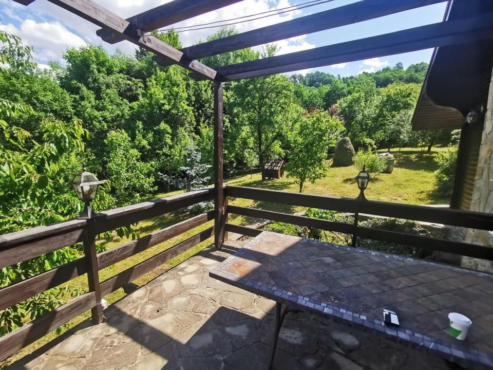 Casa de vacanta deosebita Breaza- Nistoresti - Poză 12