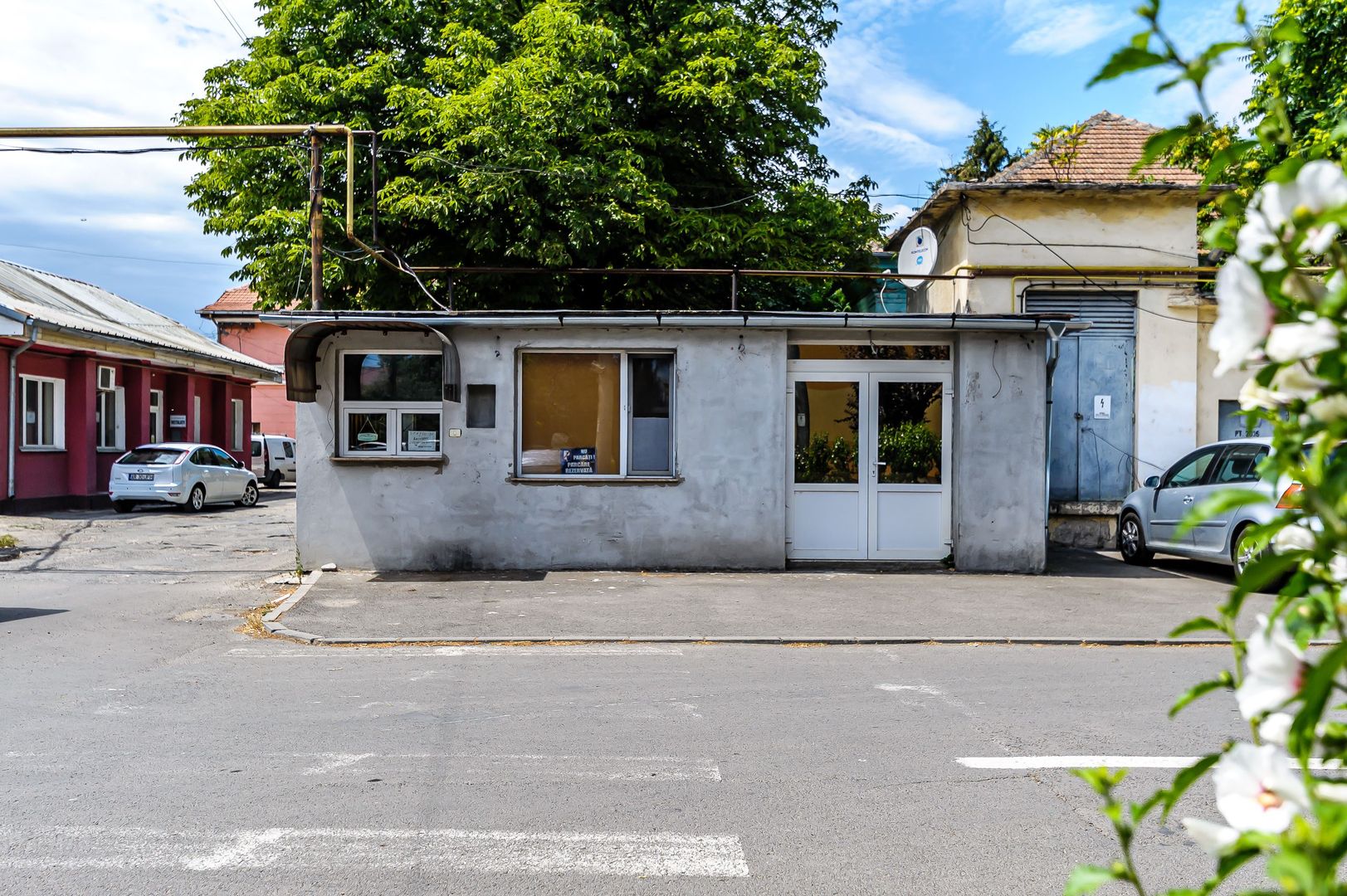 Spațiu economic, fast food mobilat și utilat complet. - Poză 2