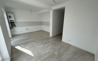 Finisaje la alegere. Vatra veche a satului. La asfalt - Poză 1