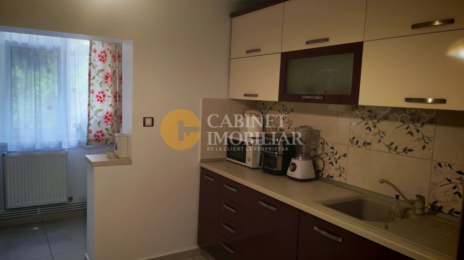4 camere decomandat - 94 mp - 2 balcoane - Complet renovat - Nicolina 2 - Poză 8