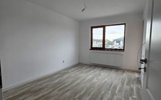 Casă Independentă curte Generoasă și Liniște finisaje de calitate - Poză 10