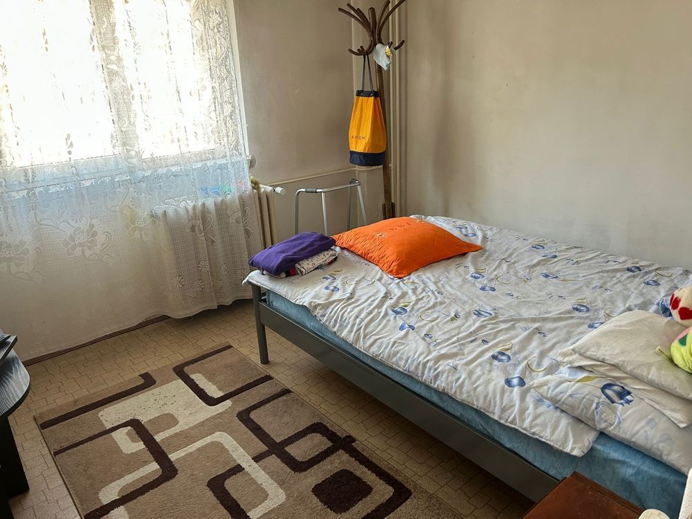 Vanzare 3 camere Titan-Nicolae Grigorescu , bloc 1984, 2 bai, NEGOCIABIL - Poză 5