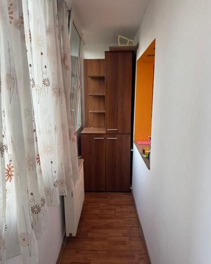 Apartament 3 camere decomandat langa metrou Valea Ialomitei - Poză 10