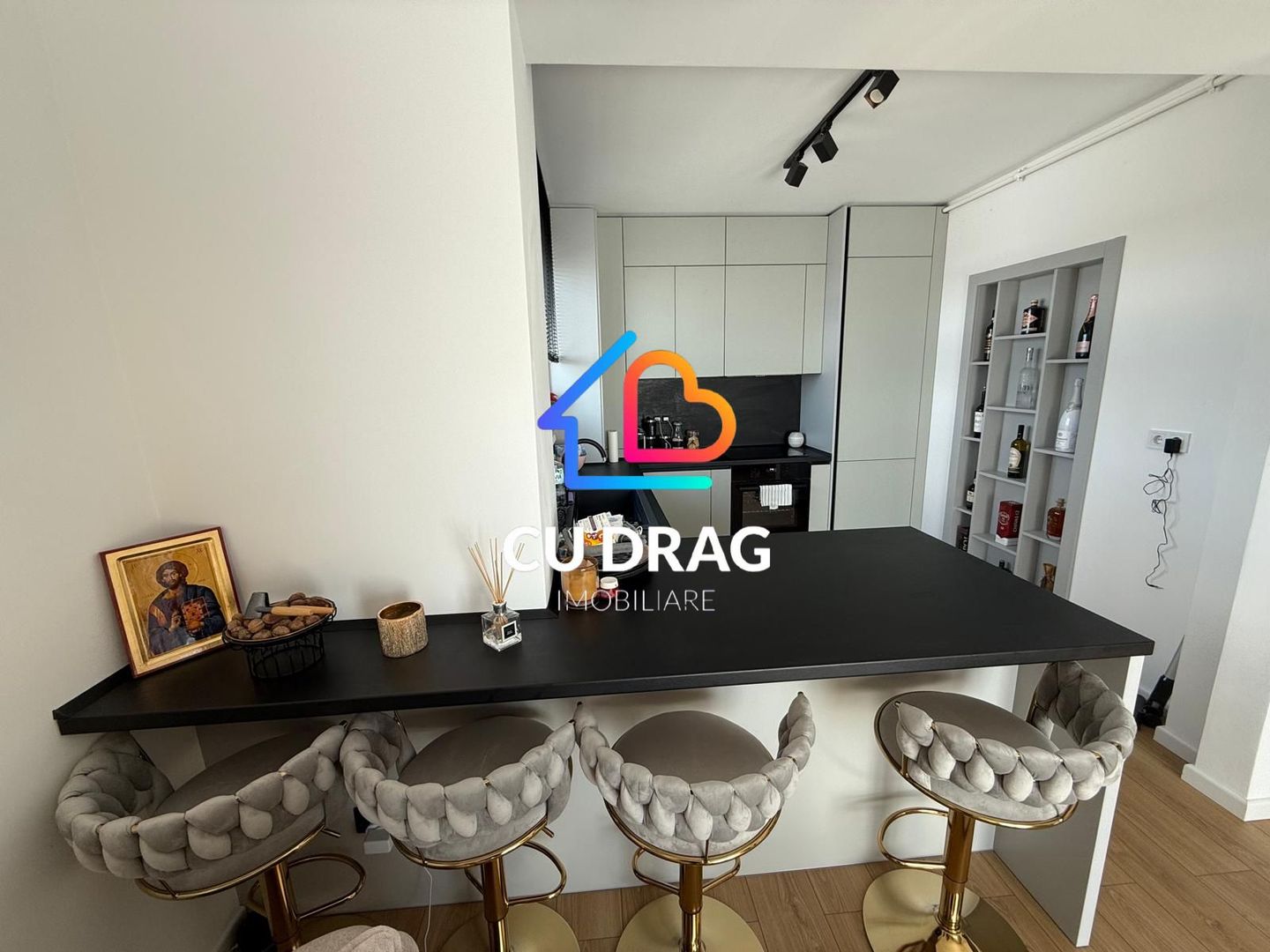 Apartament lux 2 camere - Poză 2