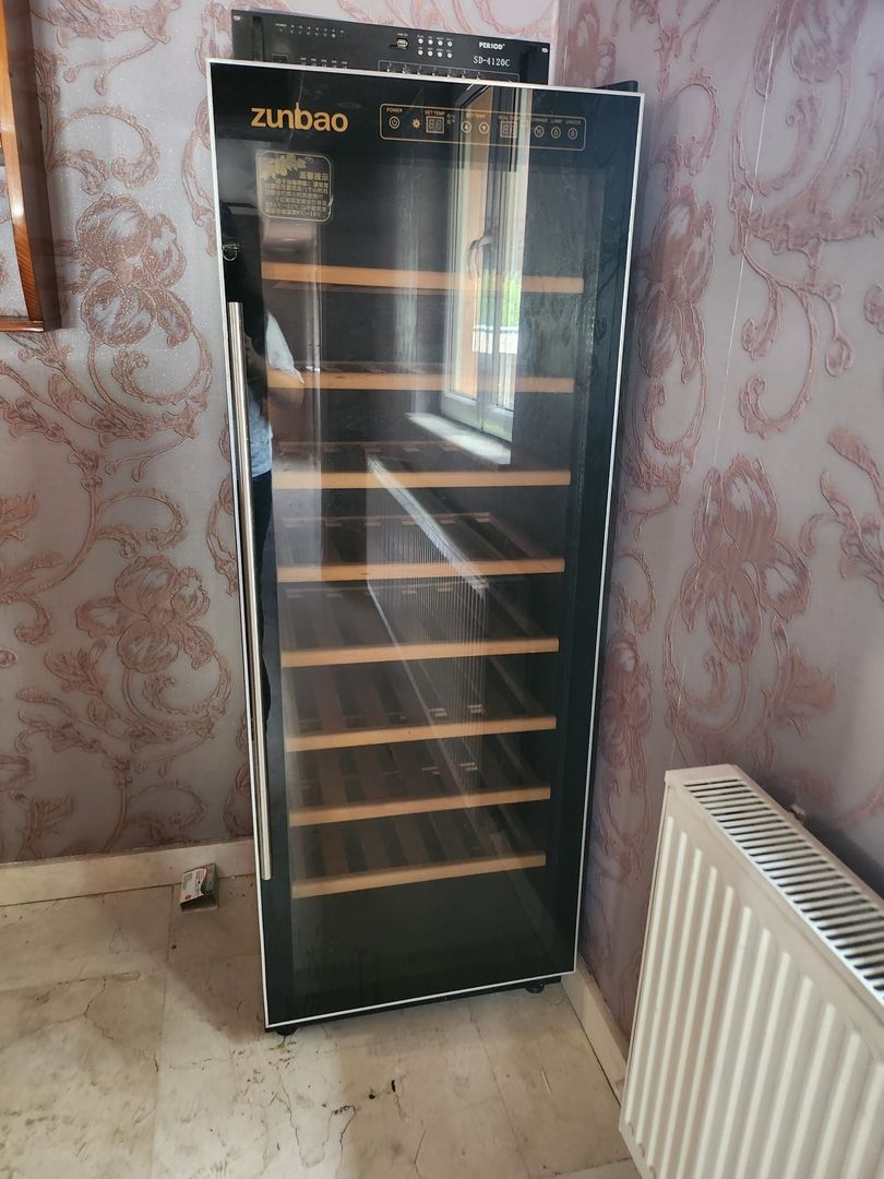 PIPERA/VOLUNTARI  Vilă 3 Nivele Curte & Locuri de Parcare - Gata de Rebranding! - Poză 23