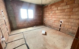 Casă la roșu, 3 dormitoare, teren 340 mp – Moșnița Nouă, lângă Kaufland - Poză 11