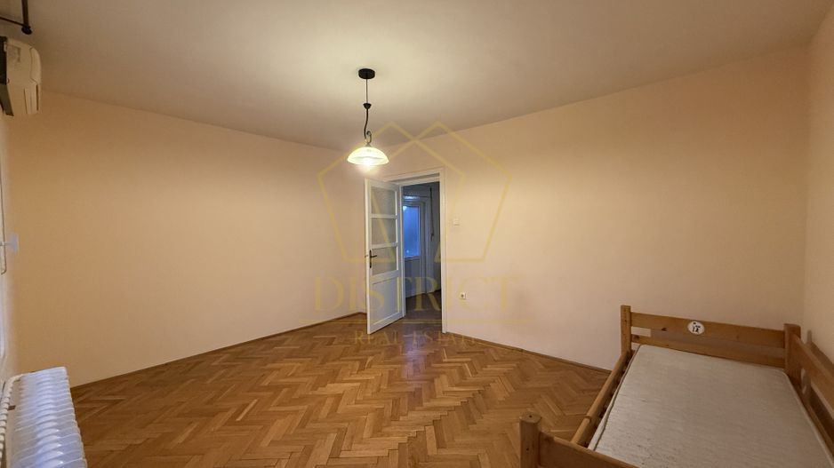 Casa cu 4 camere de inchiriat | Complexul Studentesc - Poză 8