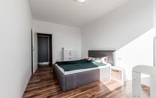 2 camere în blocul Urbanna: Orientare spre răsărit și confort complet - Poză 10