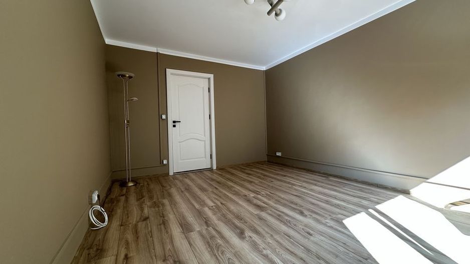 Complexul Studențesc | Garsonieră renovată | Etaj 2 | Ideală pentru investitie - Poză 2