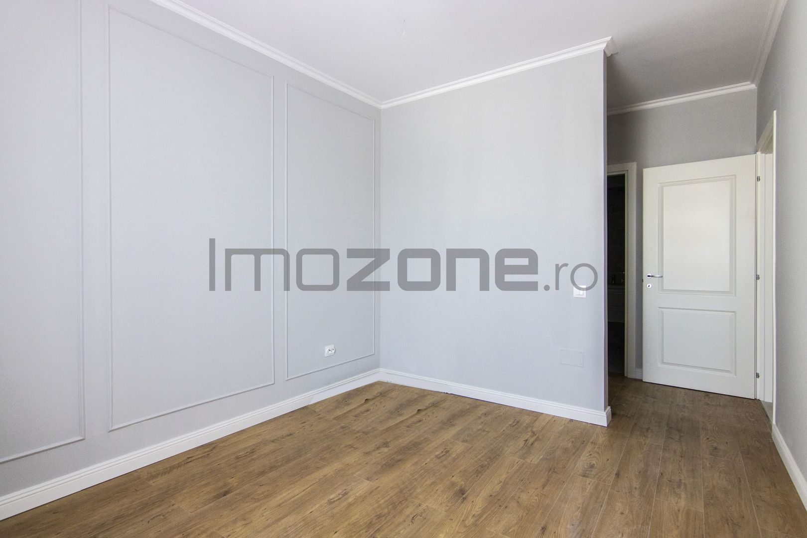 Apartament cu 3 Camere, Bucatarie Inchisa, 2 Bai, Doua Balcoane, langa Metrou - Poză 6