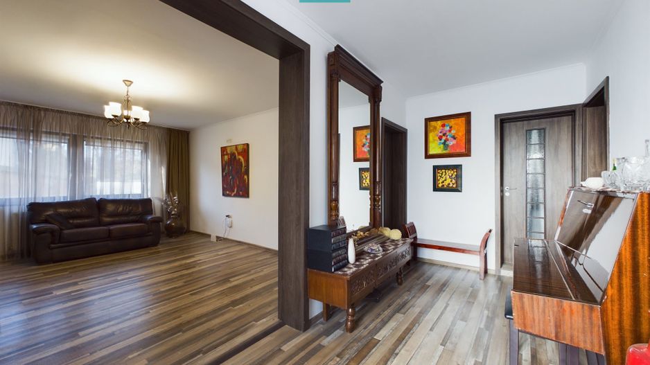 Vilă în Vlaicu - Poză 7