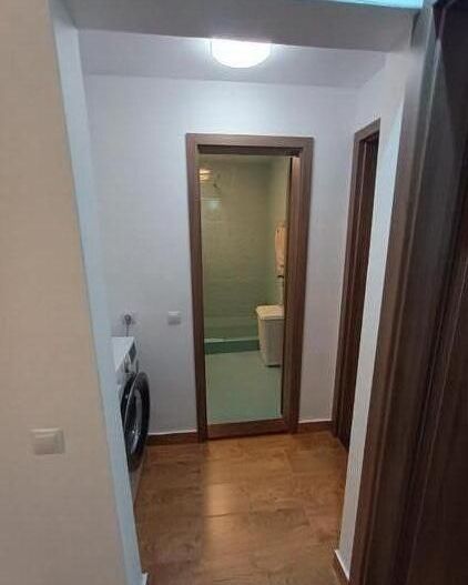 Vând  apartament 3 camere - Poză 9