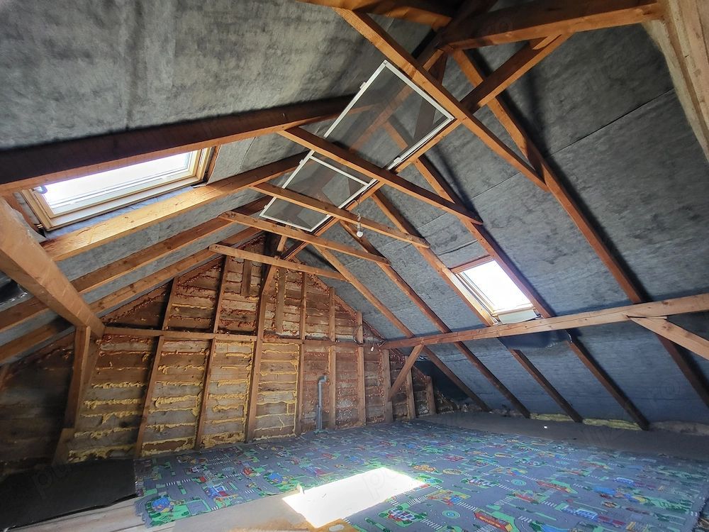 Triplex 131 mp total + Pod 35 mp Terasa 25 MP Garaj Turnisor Sibiu - Poză 6