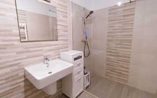 REZERVAT | 2 Camere Decomandat | Urban Pentha | Parcare - Poză 13