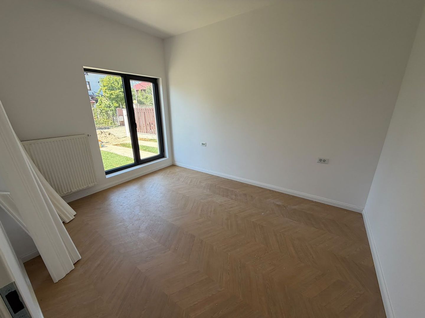 CASA DUPLEX - 4 CAMERE, MUTARE IMEDIATA, TEREN 250 MP, COMIS 0% - Poză 7