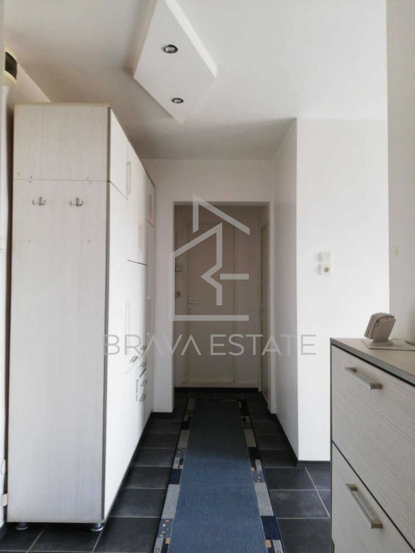 Apartament 2 camere, balcon, zona Marasti - Poză 3
