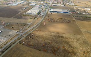 Teren de 55.340 mp, vis-a-vis de Jumbo, Arad - Poză 20