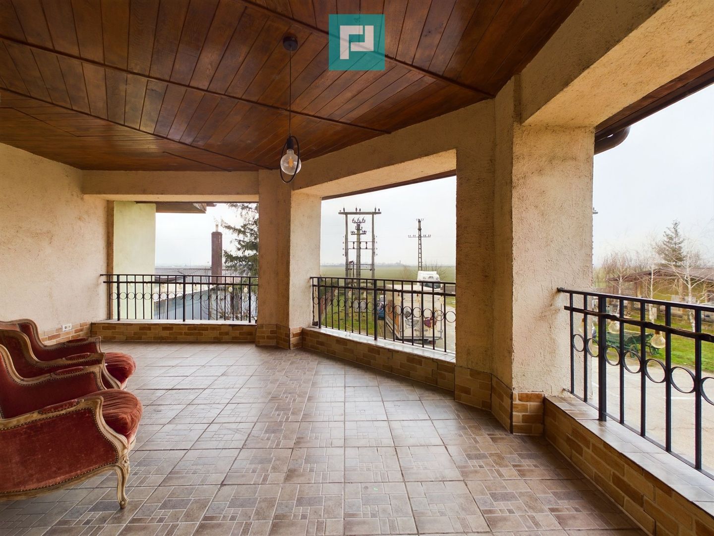 Casă in Cartierul Verde - Poză 11