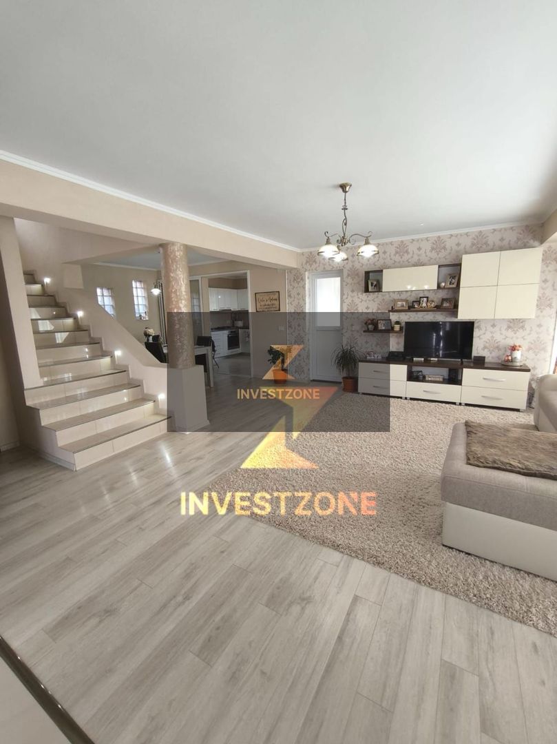 CASA DE VANZARE IN SANTANDREI -ORADEA, CARTIERUL TINERETULUI - Poză 1